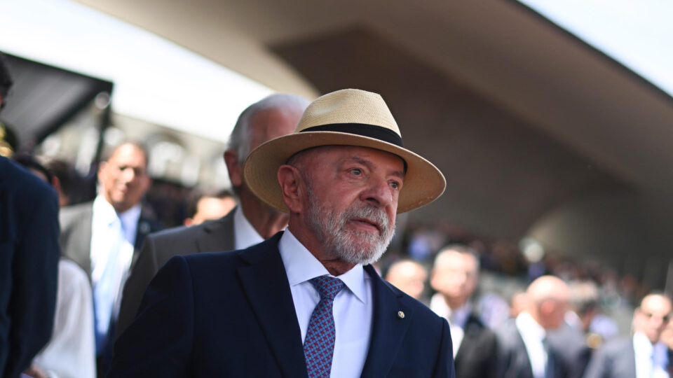 Chanceler e deputados do Paraguai criticam Lula e cobram devolução de canhão