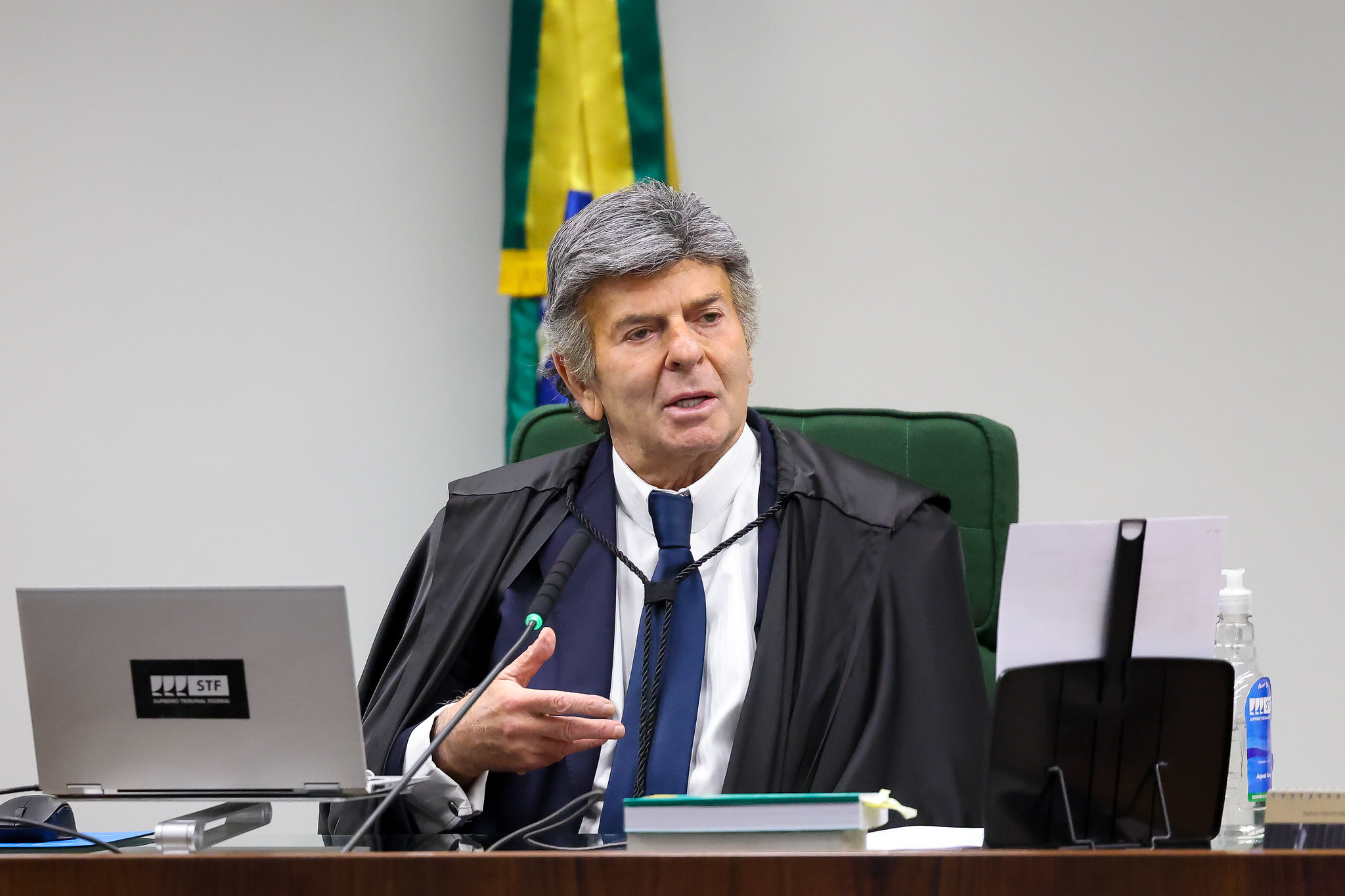 Fux impede Justiça da Bahia de trocar BRB pela Caixa por “risco sistêmico” à economia