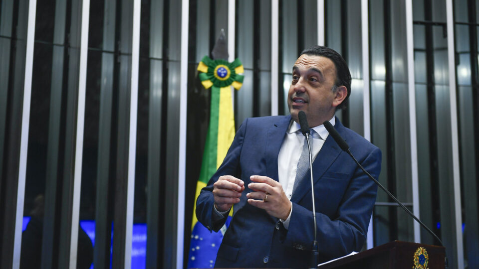Justiça condena vice de Tarcísio por dizer que PT é “narcoafetivo”