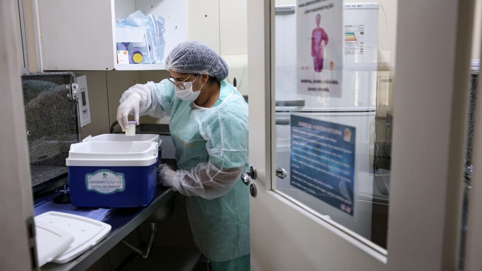 Filas, falta de médicos e hospitais: o que os candidatos prometem para a saúde do Paraná