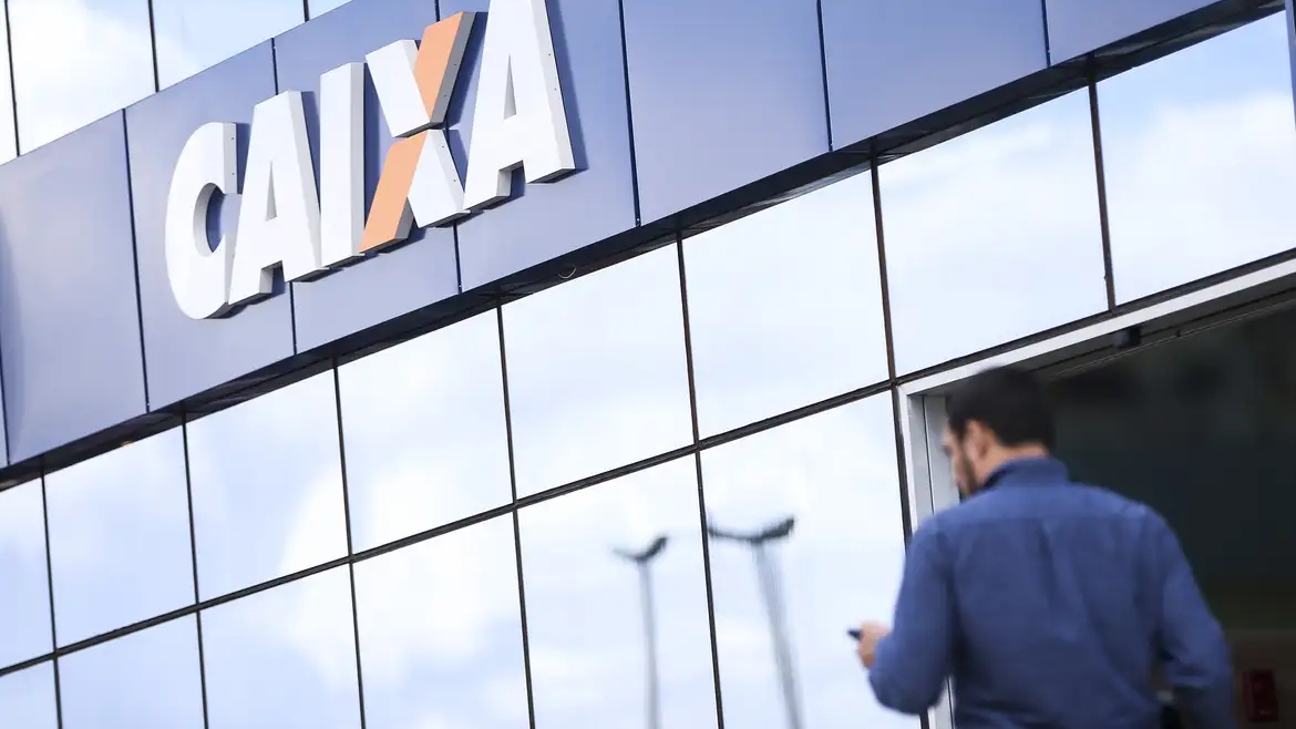 Lucro da Caixa dispara 5,9%, apesar de aumento da reserva contra calotes