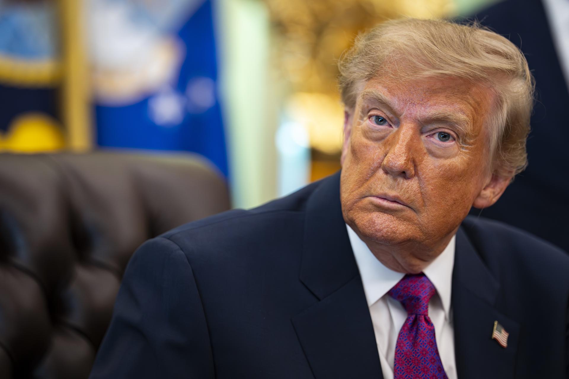 Trump minimiza visita do chefe da CIA a Moscou e descarta ataque da Rússia à Otan