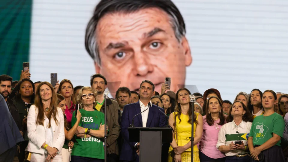 TSE marca julgamento de vídeo de Bolsonaro feito com IA para terça (1º)