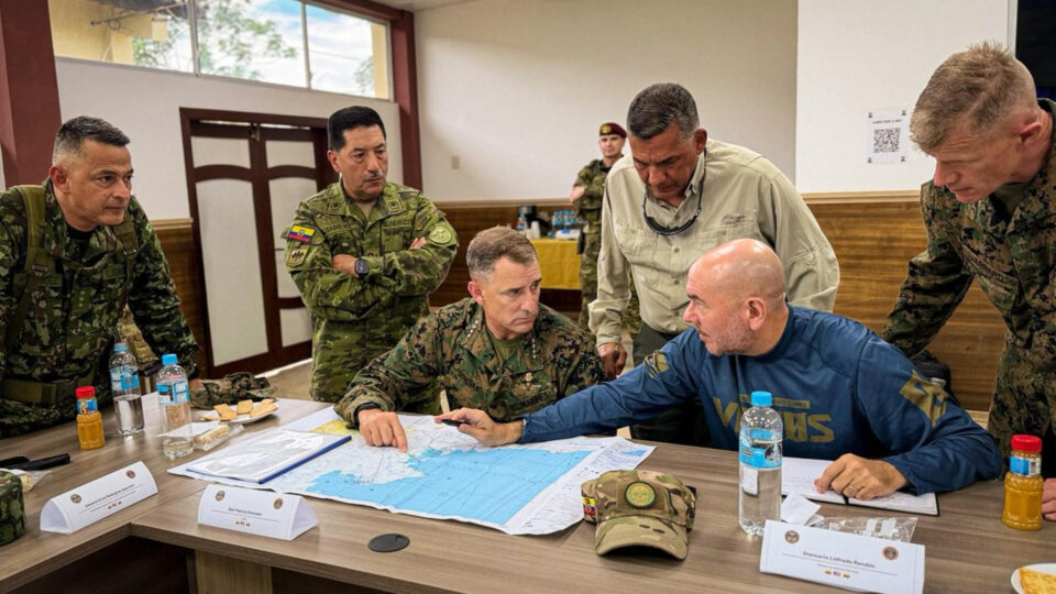 Equador, EUA e Colômbia preparam operações militares conjuntas contra grupos do narcotráfico