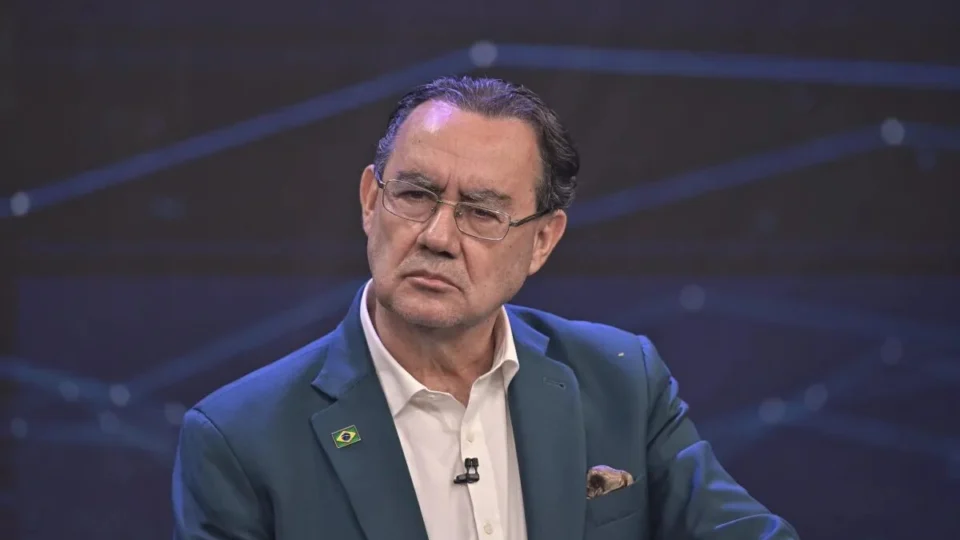 Augusto Cury amplia alcance nas redes como “agente da despolarização”.