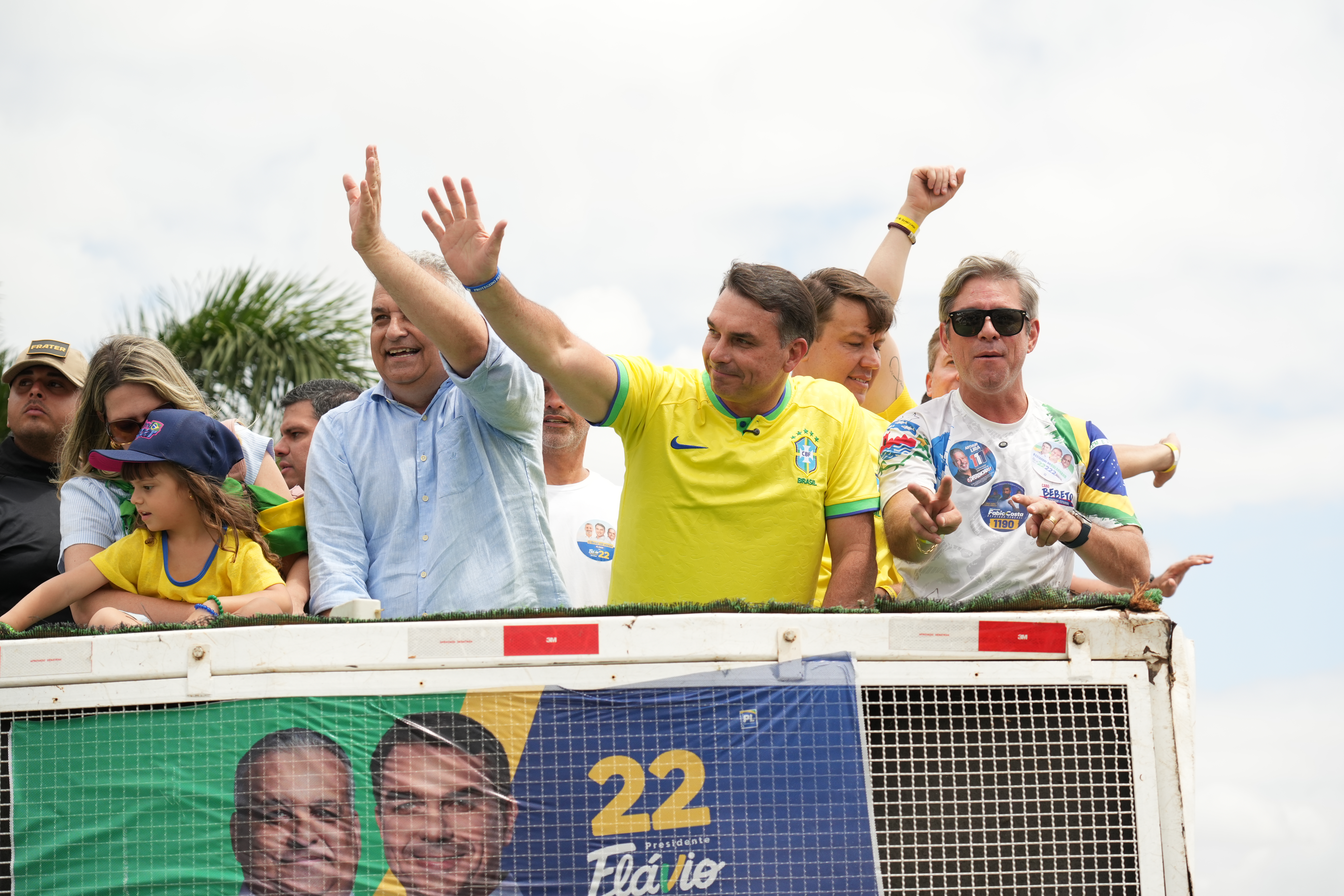 Flávio culpa governo por risco de falência do Habib’s: “Não resistiu ao Lula”