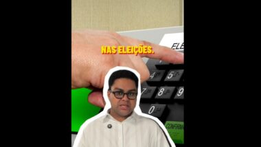 Vídeo da CGU sobre fiscalização das urnas sinaliza eleitor apertando o 13