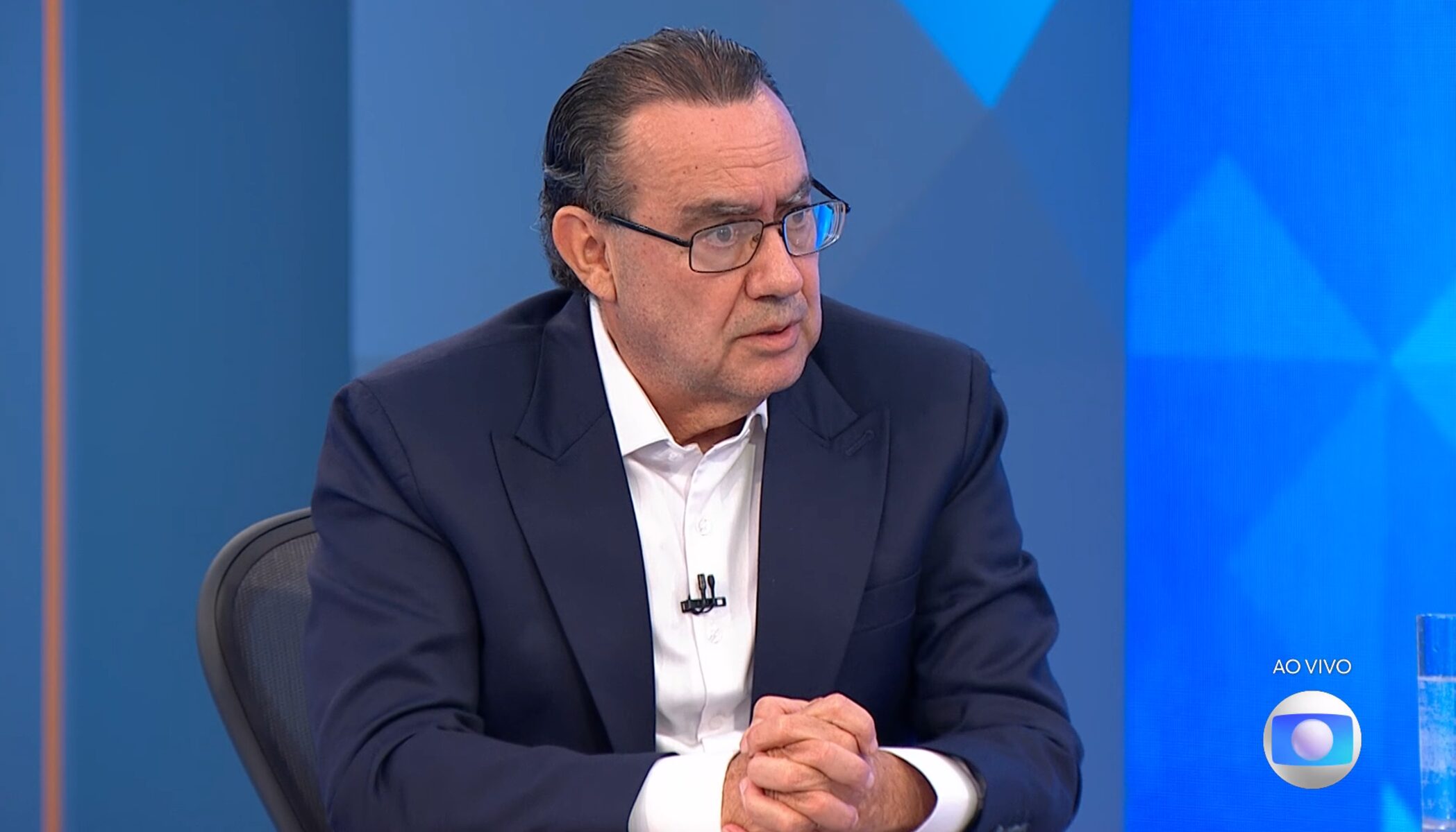 Augusto Cury defende taxação de 52% sobre bets, corte de ministérios e secretaria de IA