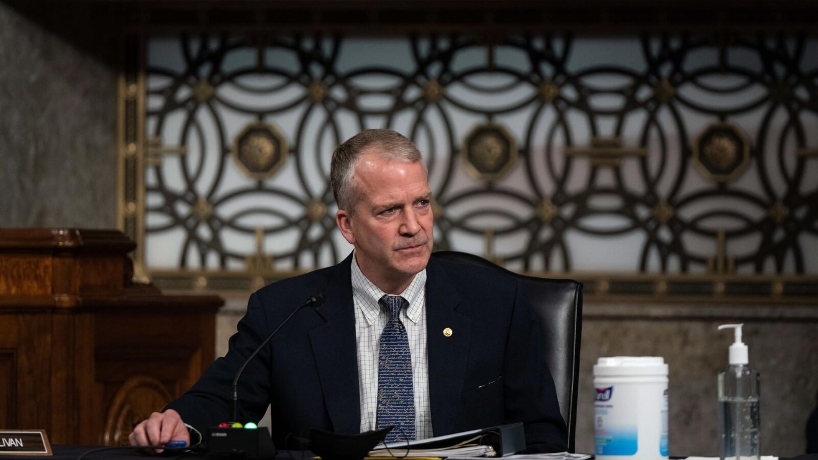 O republicano Dan Sullivan vai enfrentar um xará nas eleições do Alasca.