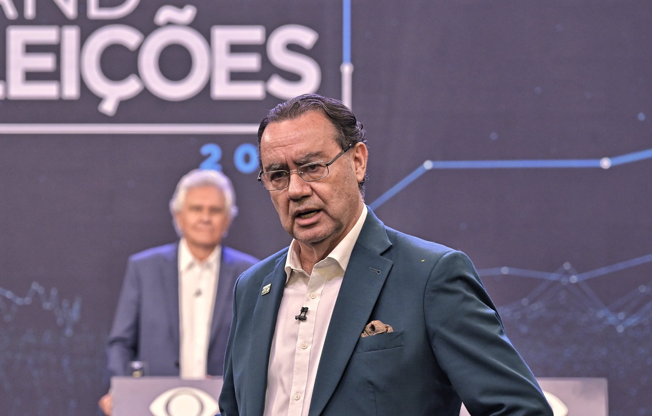 Augusto Cury não se coloca como de direita ou de esquerda.