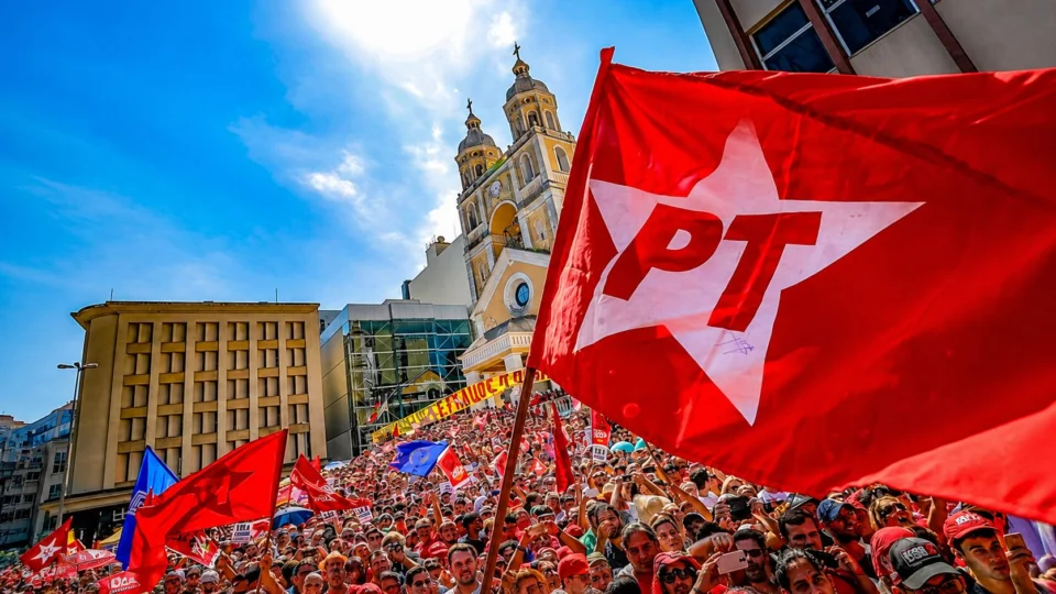 Jornalistas filiados ao PT