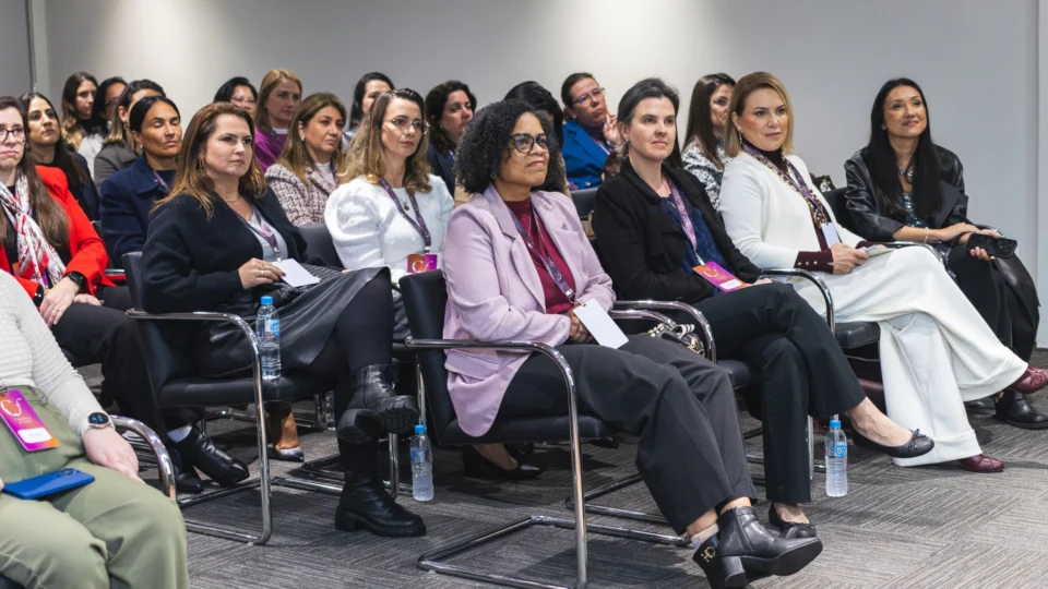 O terceiro encontro do Contadoras do Futuro reuniu um público extremamente qualificado de profissionais da contabilidade para uma noite de conexões, aprendizado e reflexões sobre carreira, liderança e o futuro da profissão.
