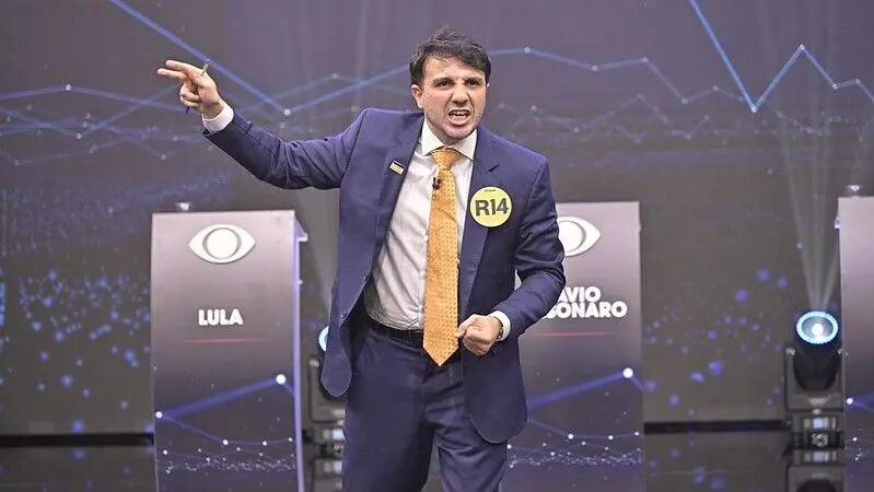 YouTube e Instagram tiram contas de Renan Santos do ar no Brasil