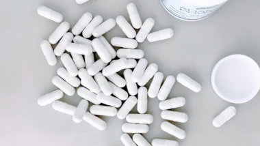 Aprovado nos EUA, medicamento oral quase dobrou a sobrevida mediana de pacientes em estudo de fase 3.
