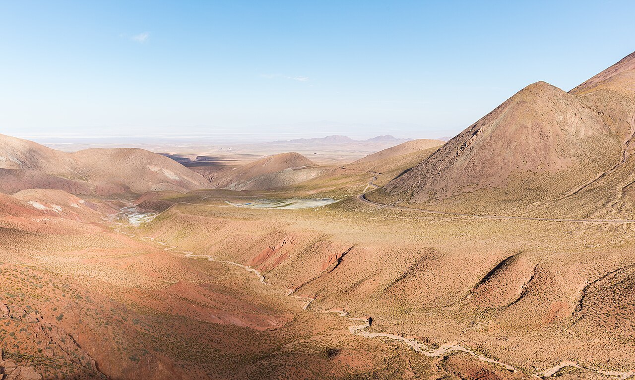 Atacama, um dos lugares mais secos da Terra, fica coberto de neve em fenômeno raro