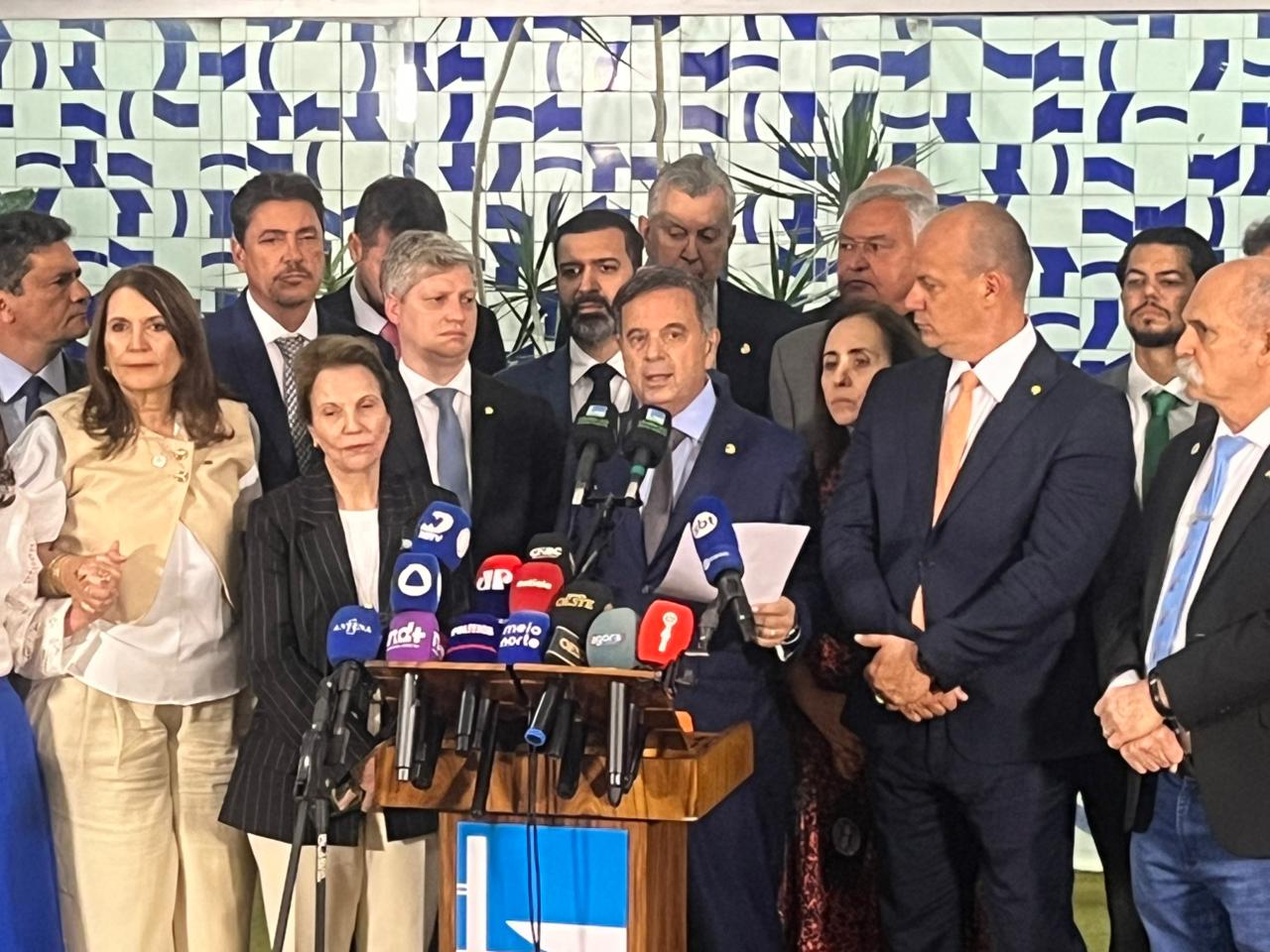 Além do impeachment de Moraes, oposição pressiona por demissões de Andrei e Gonet