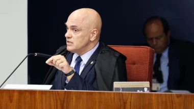 alexandre de moraes mensagens daniel vorcaro