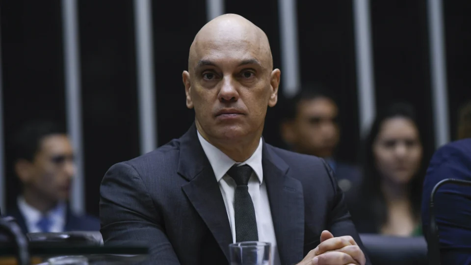 O que Moraes já disse sobre as mensagens de Vorcaro