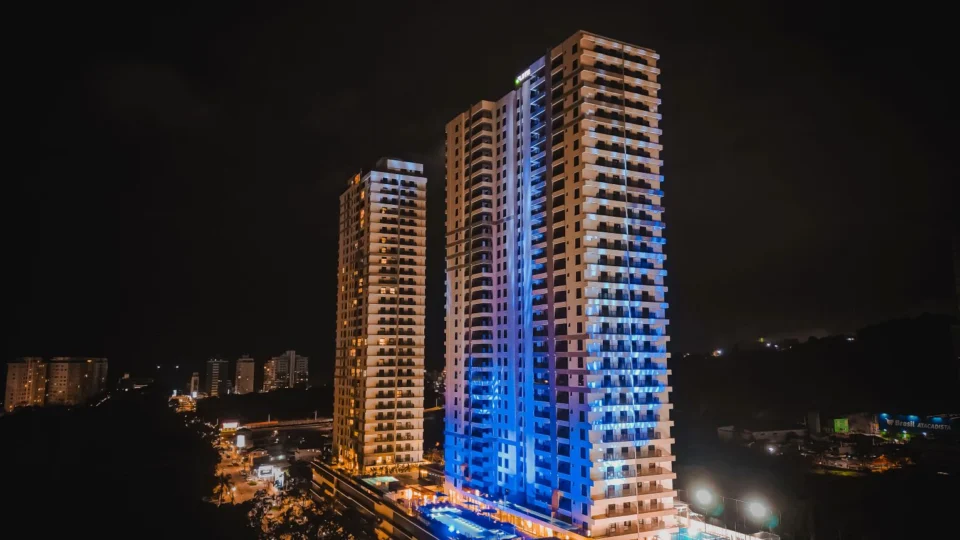Entregue com 97% das 232 unidades comercializadas, a Torre Sirena teve VGV de R$ 450 milhões