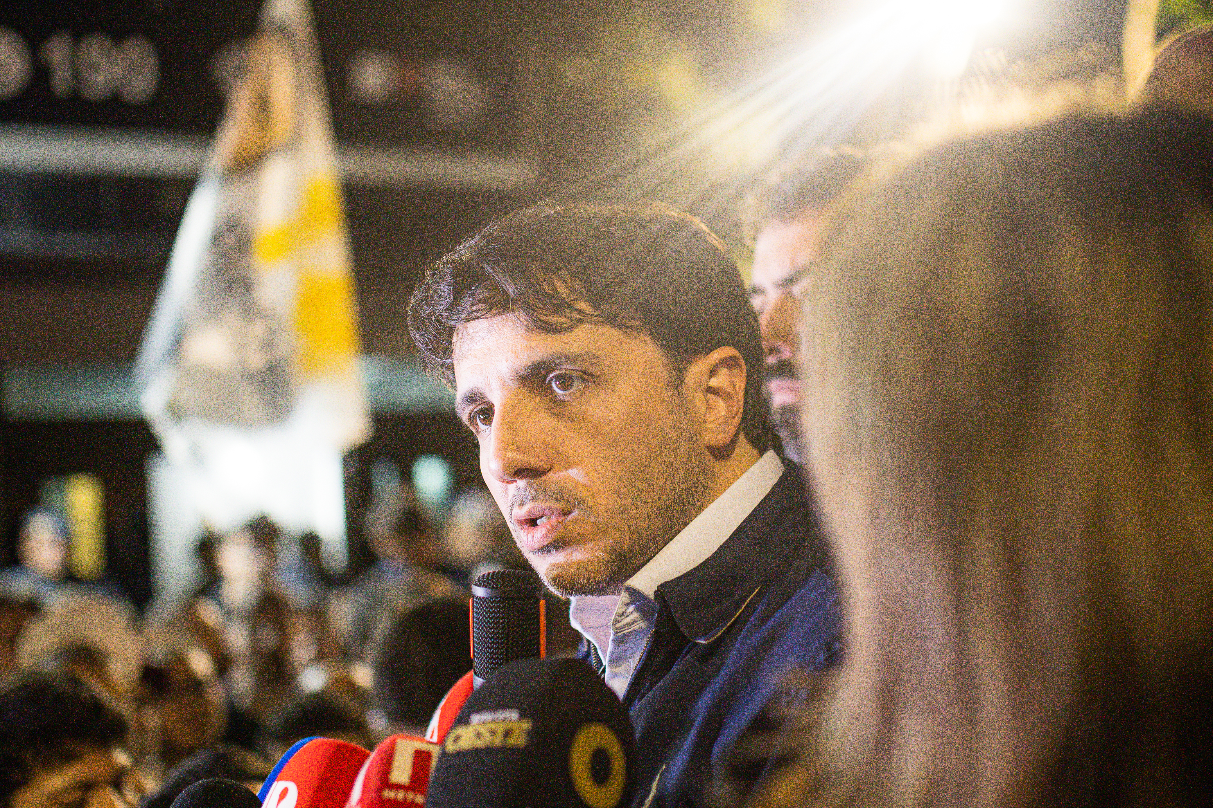 Renan Santos protocolou pedidos de impeachment contra Alexandre de Moraes e Dias Toffoli no Senado.