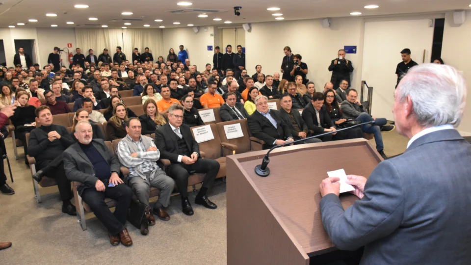 Conexão ACP reúne especialistas para discutir os novos desafios do setor automotivo