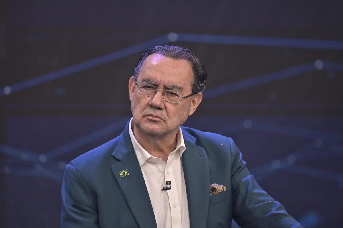 Augusto Cury defende mudanças nas regras do STF e afirma que pretende indicar duas mulheres para a Corte.