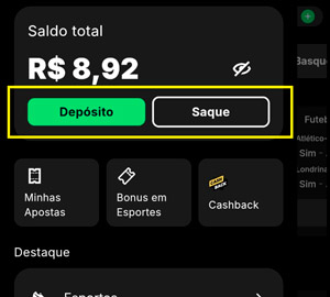 Menu lateral com opções para solicitar depósitos ou saques no app da KTO
