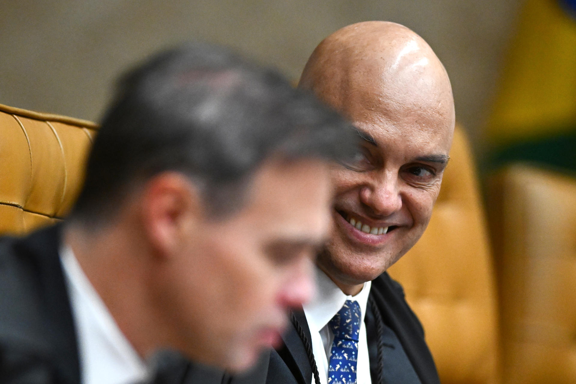 André Mendonça desafia isolamento no STF e expõe provas contra Moraes