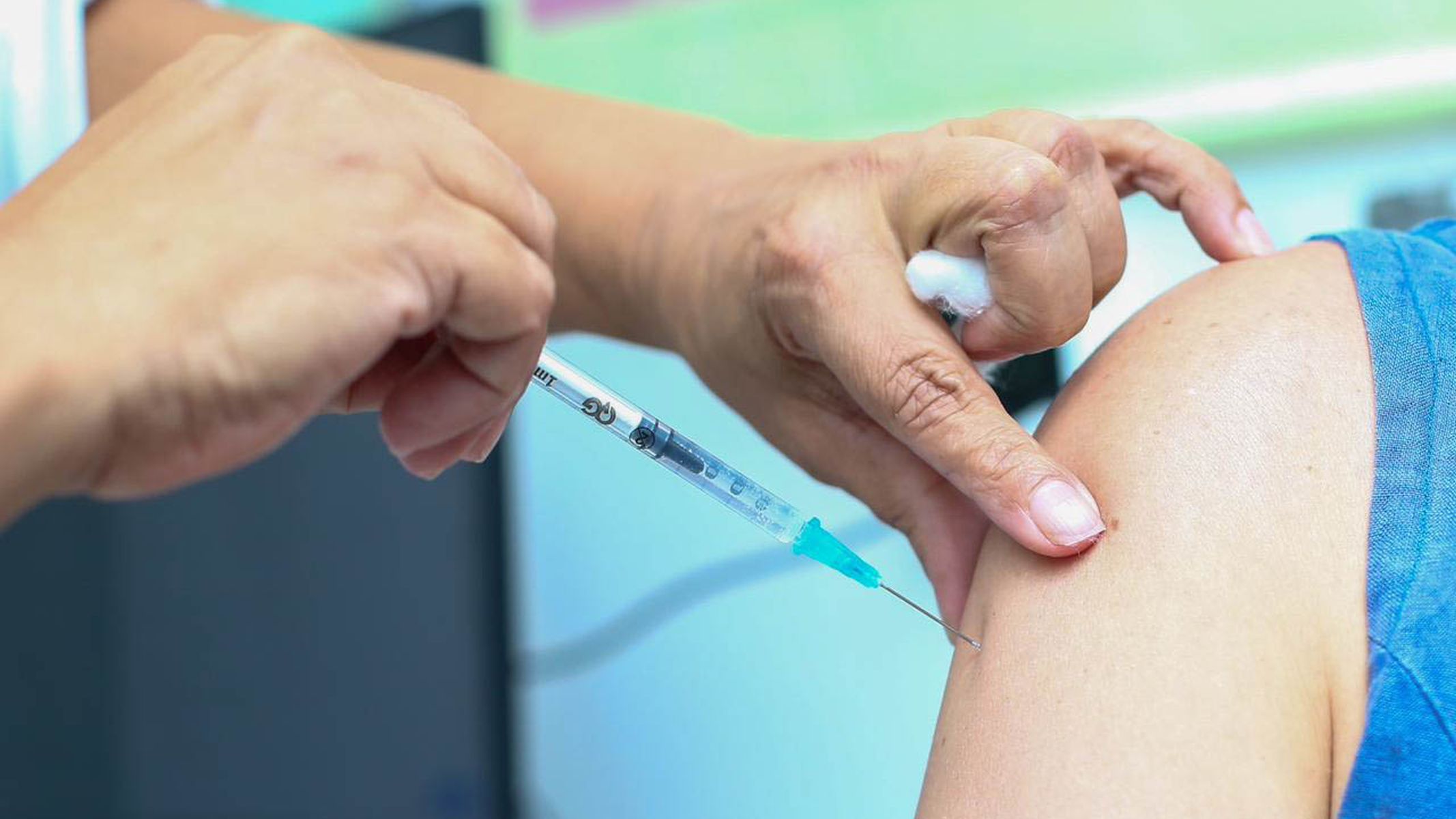 Vacinação contra o sarampo é a principal forma de prevenção; imunização está disponível gratuitamente nas Unidades Básicas de Saúde de todo o estado de São Paulo.