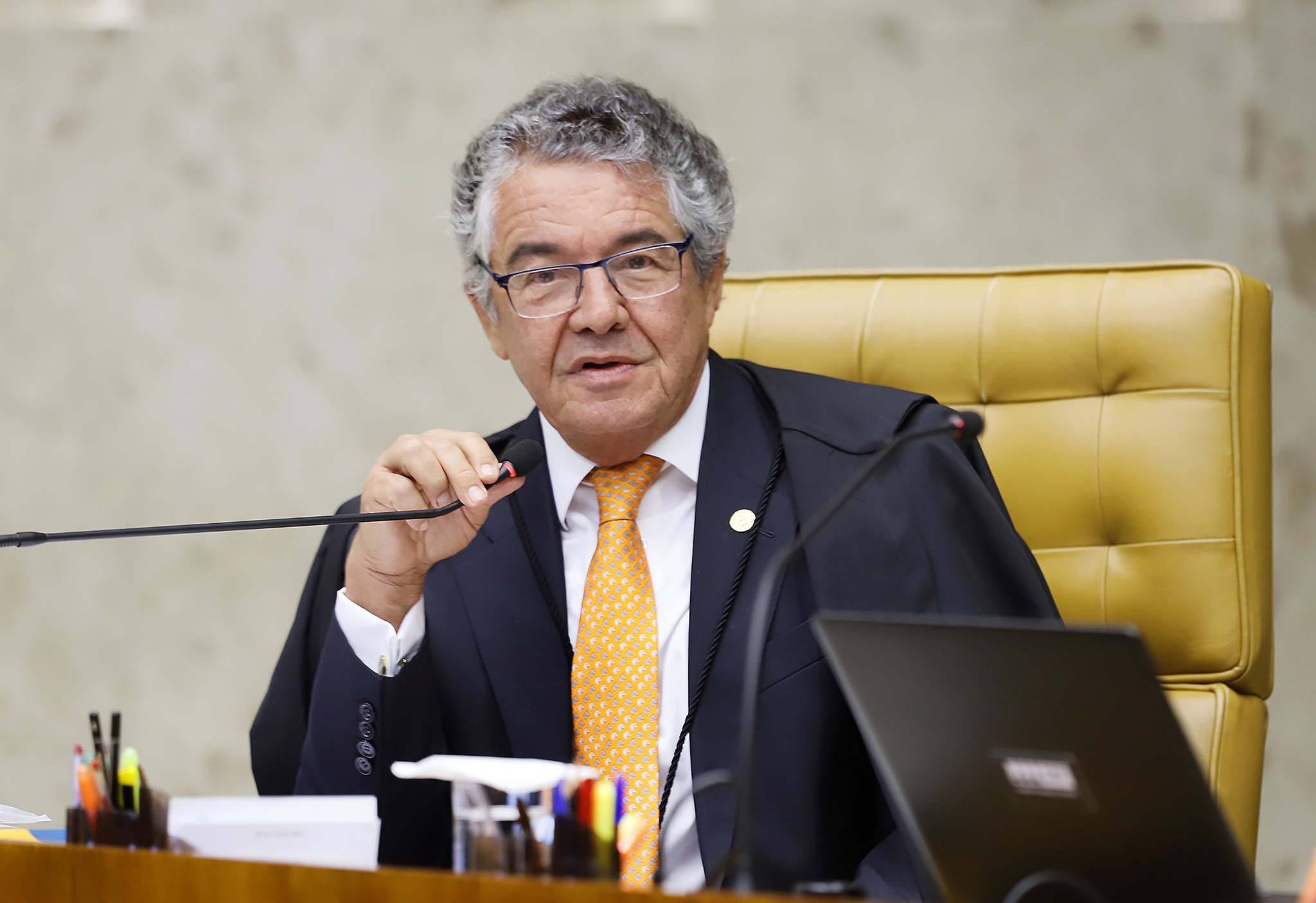 Marco Aurélio critica Moraes por tentar incluir Mendonça no “inquérito do fim do mundo”