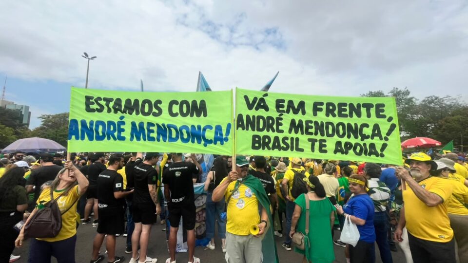 “Vai, Mendonça!”: veja fotos das manifestações de 7 de setembro