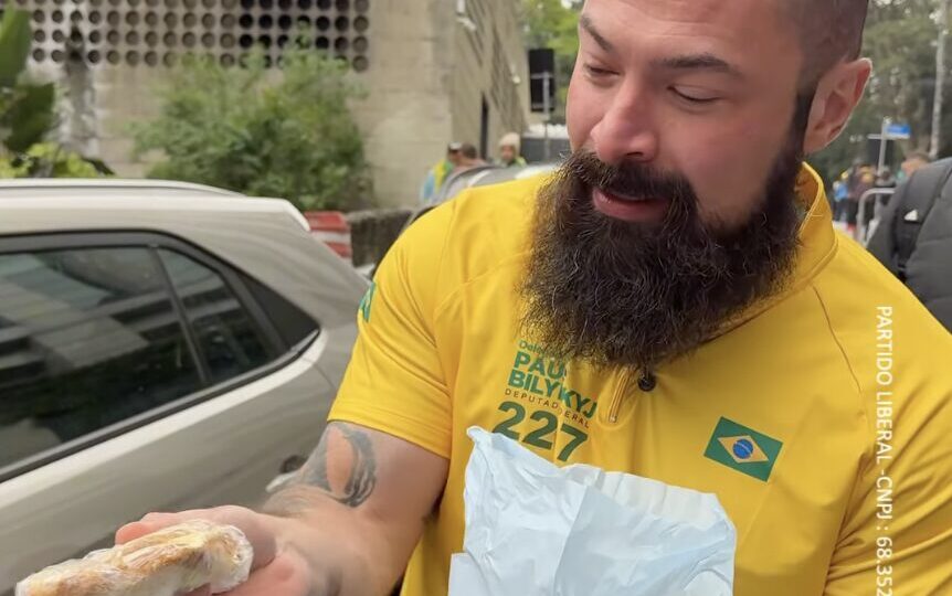 Deputado flagra ônibus e pão com mortadela em ato da esquerda que tentou invadir Paulista