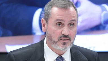 Ministro atendeu a pedido do partido Novo e considerou gravidade das revela&ccedil;&otilde;es recentes.
