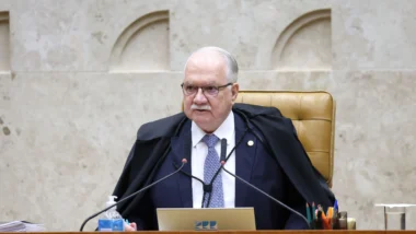 edson fachin grupos stf alexandre de moraes