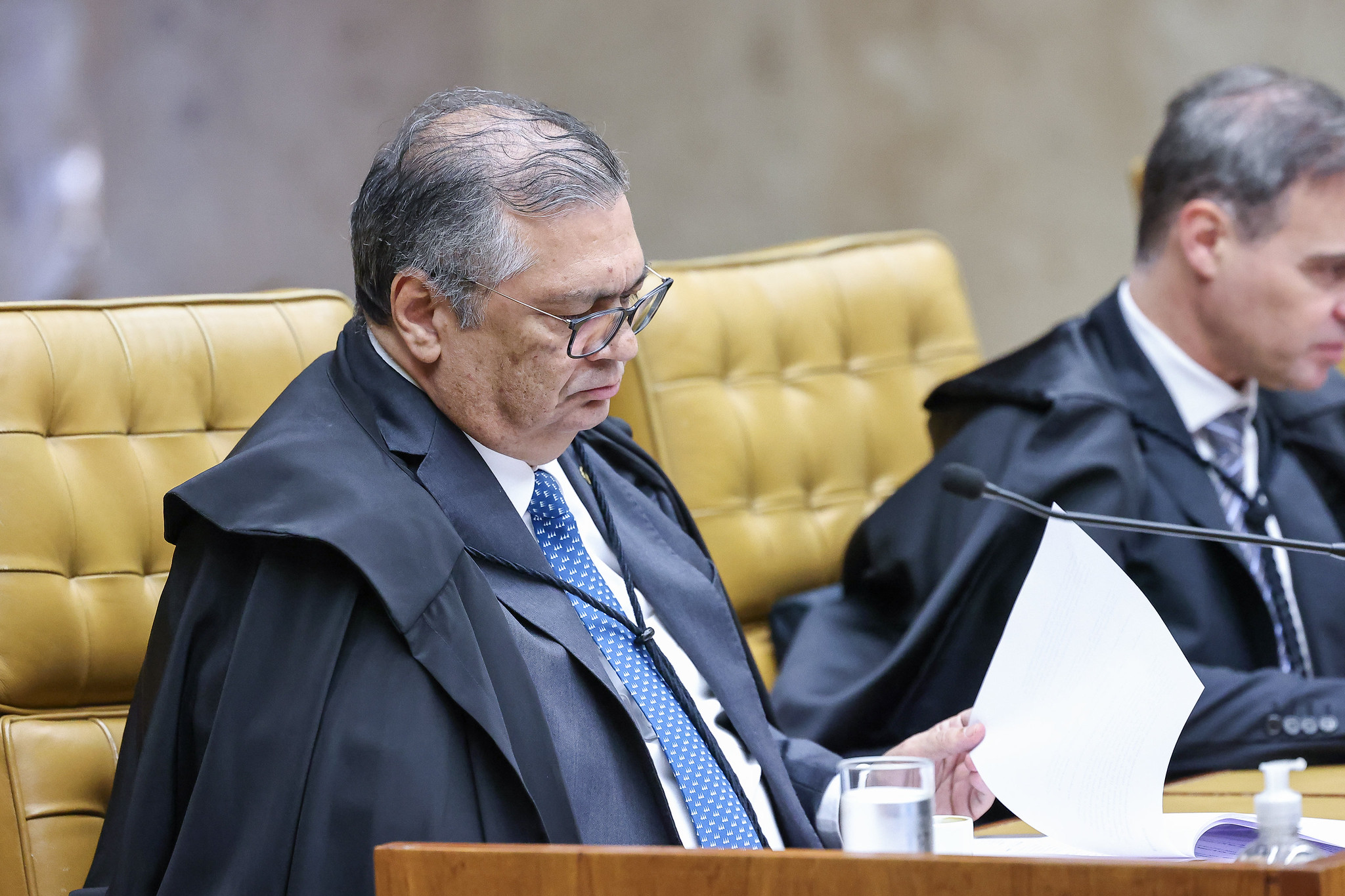 Andrei usou caso Dark Horse para direcionar pedido de reintegração a Dino