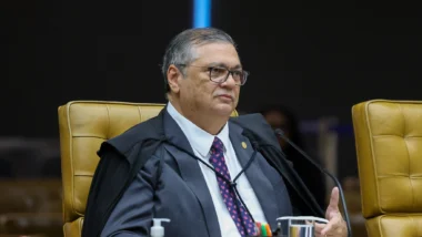 Partido divulgou nota após ministro indicado por Lula derrubar decisão de Mendonça e reintegrar Andrei.