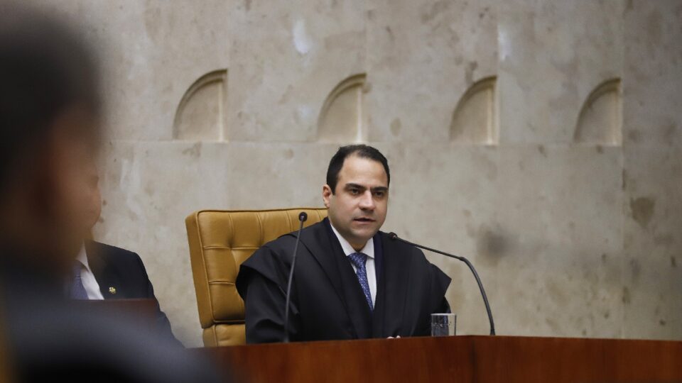 OAB e lideranças jurídicas tratam suspeitas contra Moraes como crise institucional no STF