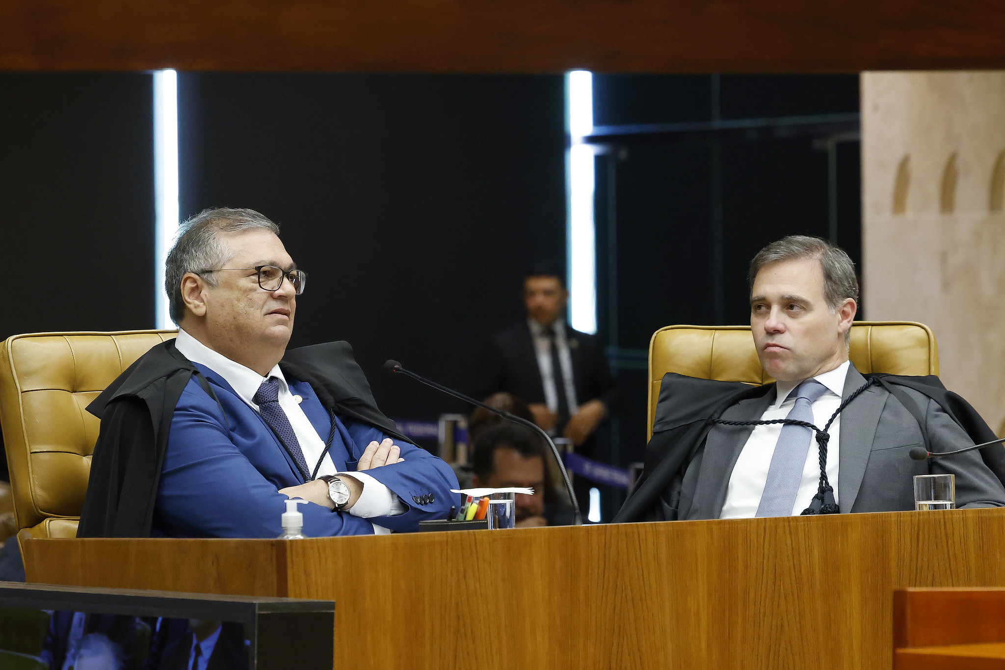 Partido prepara pacote com 9 medidas, incluindo impeachment, notícia-crime e pedido a Fachin.