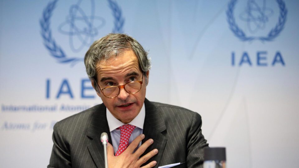 Agência nuclear denuncia Irã ao Conselho de Segurança da ONU após encontrar urânio em locais secretos