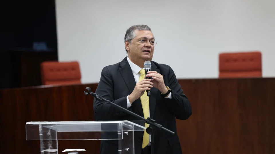 Dino convoca audiência pública sobre responsabilização de parlamentares por emendas