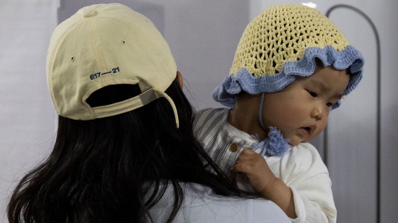 Sul-coreanas mudam de ideia sobre ter filhos e fertilidade volta a crescer no país