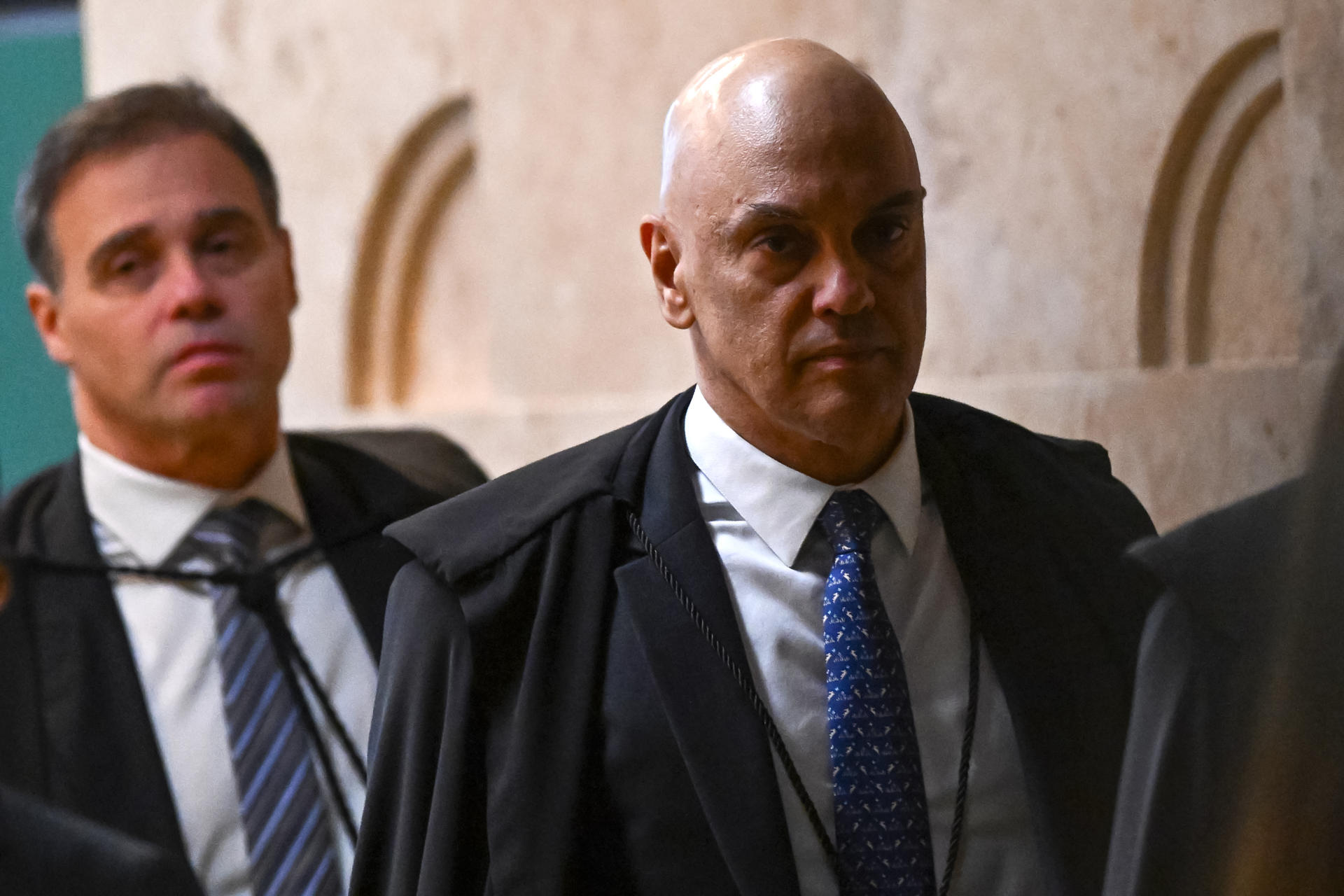 Moraes aponta relatório da PF como parte de interferência estrangeira nas eleições de 2026