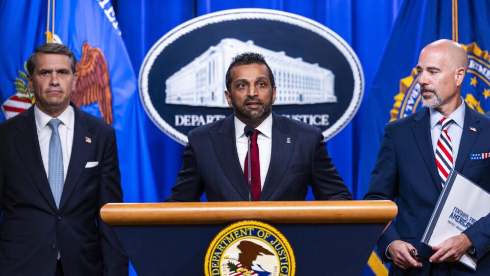FBI prende suspeito de planejar ataque terrorista nos EUA em apoio ao Estado Islâmico