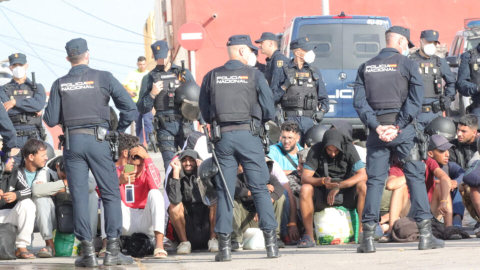 Ceuta registra rápido aumento de denúncias de agressão sexual após invasão de imigrantes