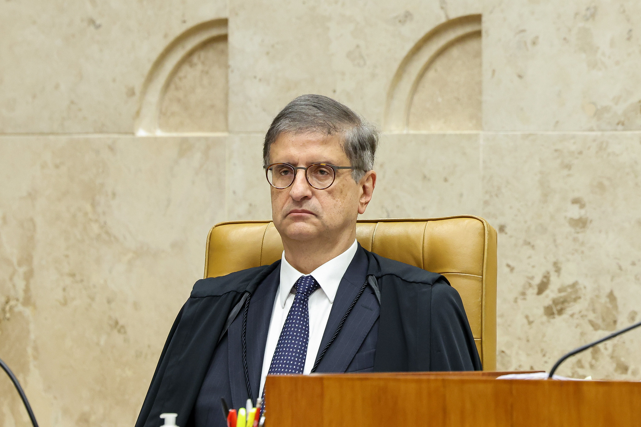 Gonet afirmou que teve apenas um encontro com Vorcaro e classificou o contato como “brevíssimo e banal”