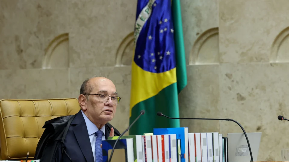 gilmar mendes julgamento moraes stf