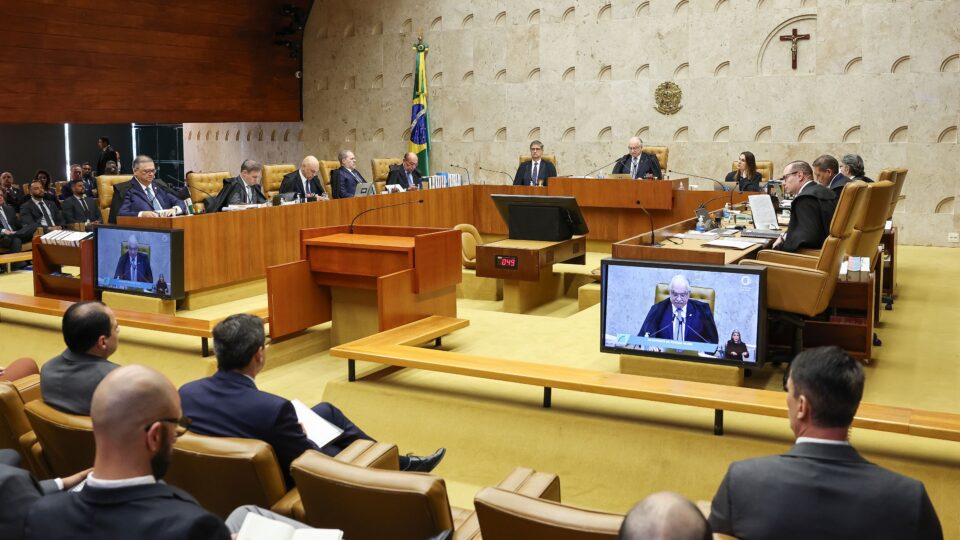 Gilmar e Dino não fazem estrago sozinhos: todo o STF é responsável pelo caos atual