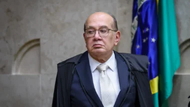 Ministro comparou atuação de Mendonça à da Lava Jato e reclamou de vídeo em colega agradece orações.