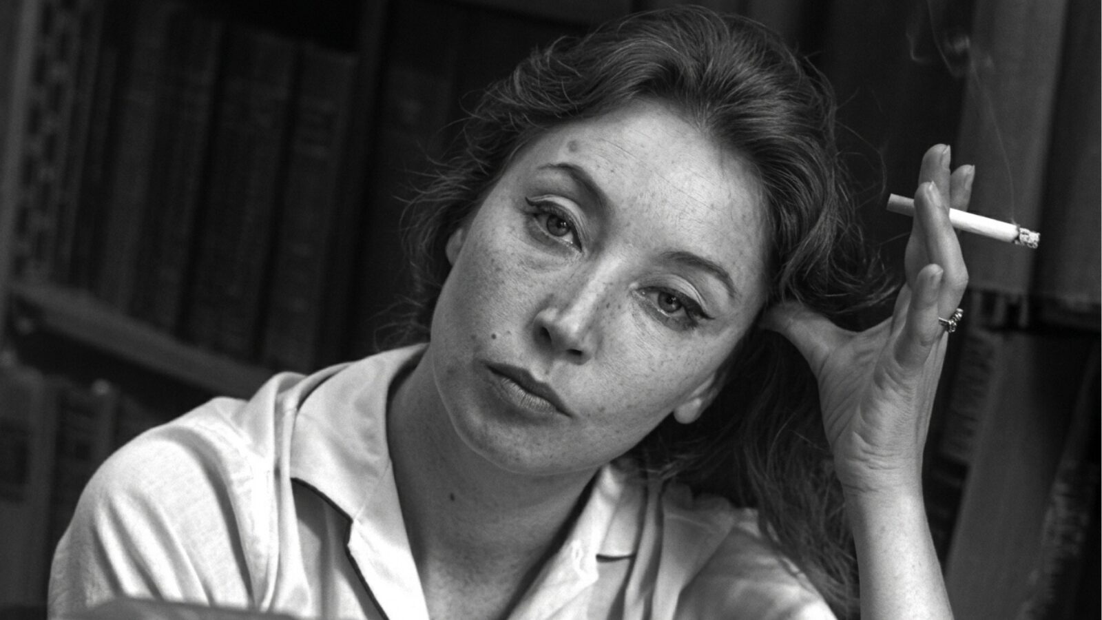 Oriana Fallaci: quem foi a jornalista que transformou a entrevista em um duelo mortal