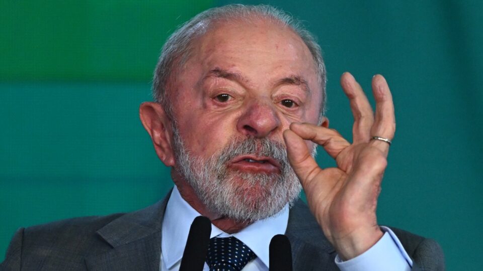 Lula pode aumentar o Bolsa Família às vésperas da eleição?